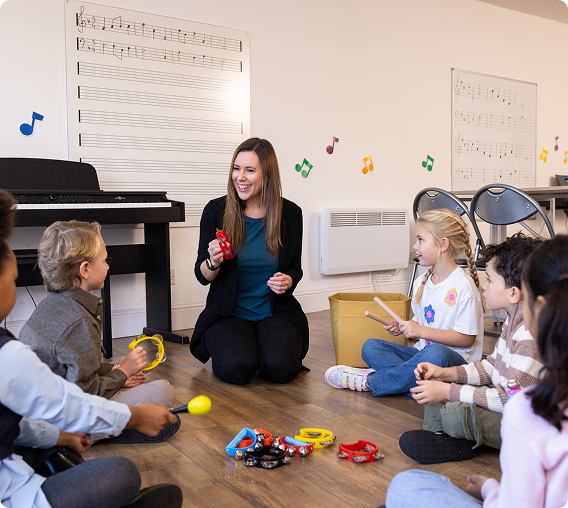 Music lesson with young children